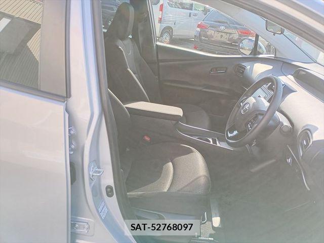 Toyota PRIUS 2021-04 7223785-14