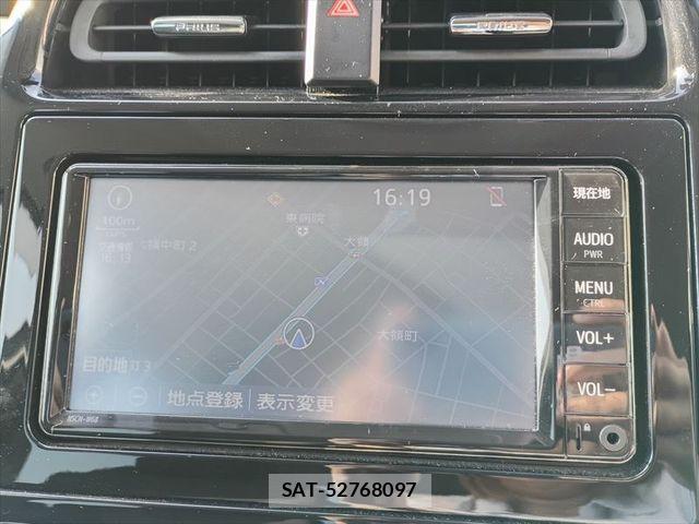 Toyota PRIUS 2021-04 7223785-18