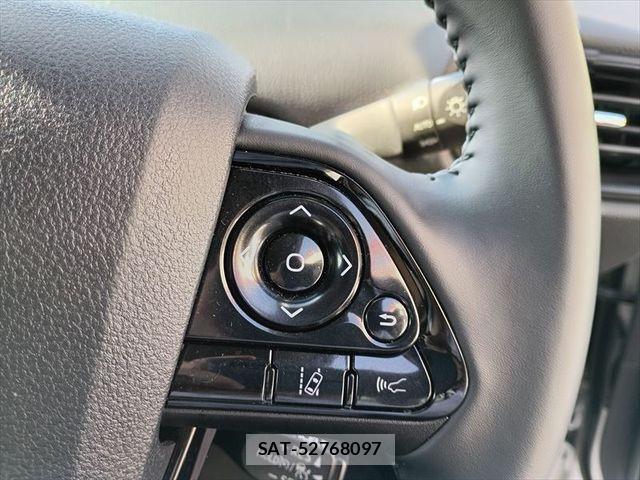 Toyota PRIUS 2021-04 7223785-20