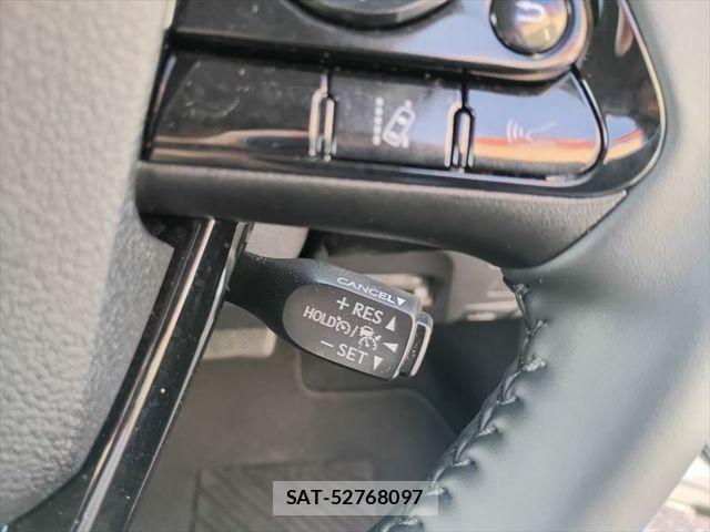 Toyota PRIUS 2021-04 7223785-21