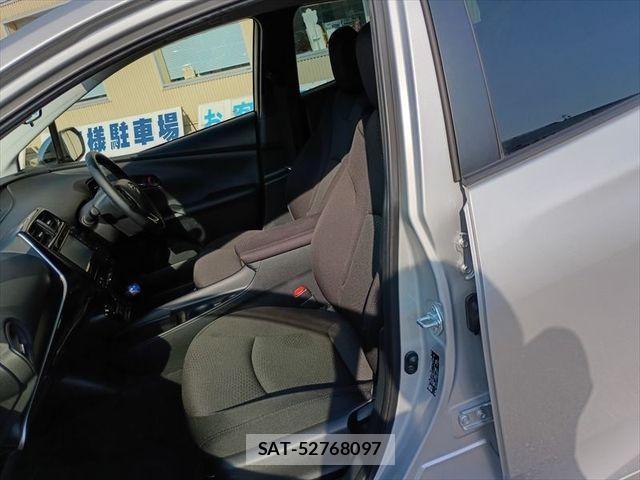 Toyota PRIUS 2021-04 7223785-8