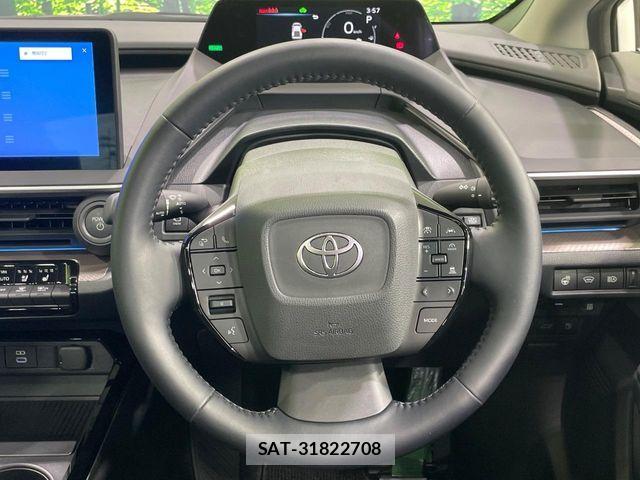 Toyota PRIUS 2023-02 7215438-10