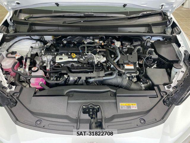 Toyota PRIUS 2023-02 7215438-17