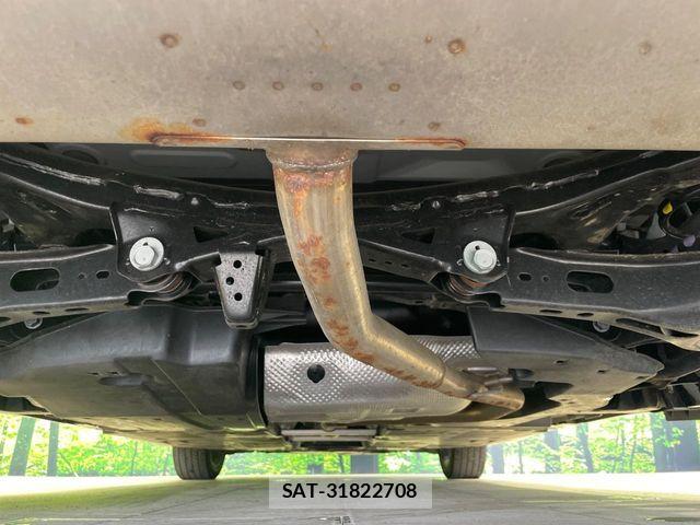 Toyota PRIUS 2023-02 7215438-18