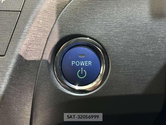 Toyota PRIUS 2014-05 7223679-14