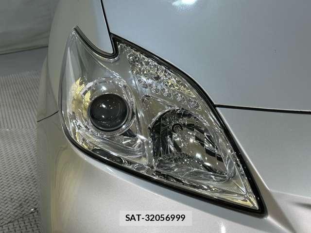 Toyota PRIUS 2014-05 7223679-28