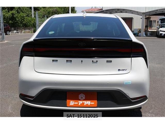 Toyota PRIUS 2023-02 7223802-9