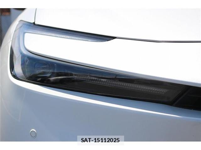 Toyota PRIUS 2023-02 7223802-11