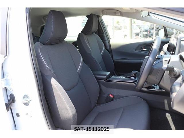 Toyota PRIUS 2023-02 7223802-14