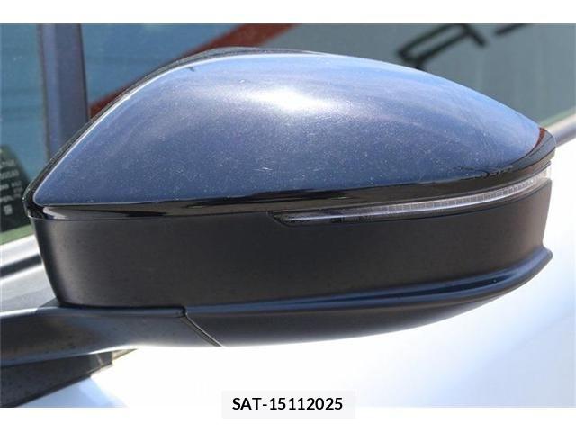 Toyota PRIUS 2023-02 7223802-28