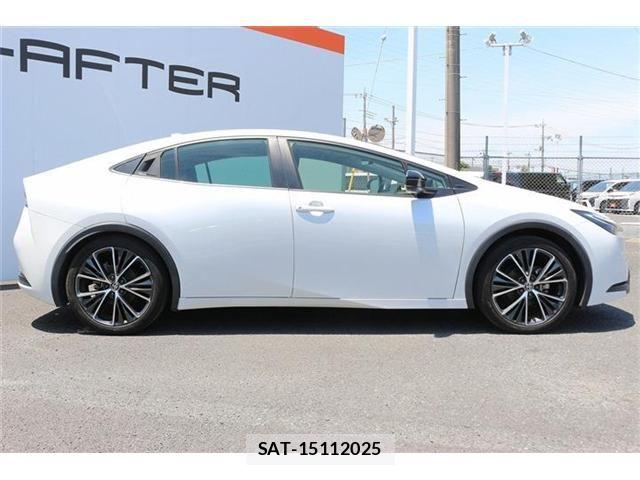Toyota PRIUS 2023-02 7223802-8