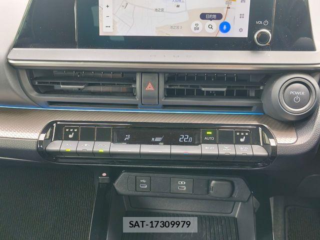 Toyota PRIUS 2023-12 7223829-11