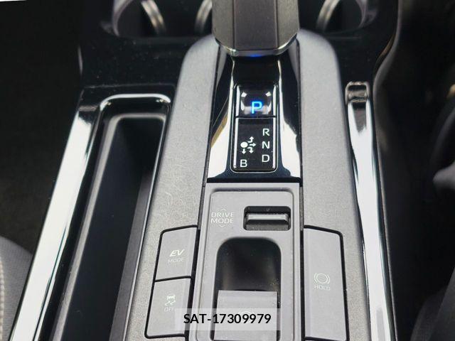 Toyota PRIUS 2023-12 7223829-13