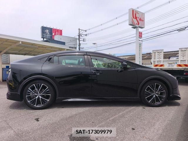 Toyota PRIUS 2023-12 7223829-22
