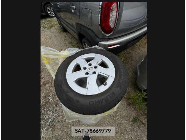 Toyota PRIUS 2011-05 7223629-14