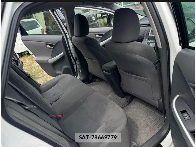 Toyota PRIUS 2011-05 7223629-16