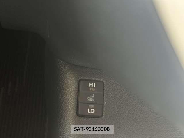 Toyota PRIUS 2017-05 7217934-15