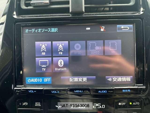 Toyota PRIUS 2017-05 7217934-5