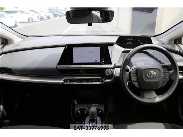 Toyota PRIUS 2023-02 7223799-15