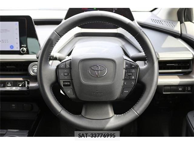 Toyota PRIUS 2023-02 7223799-16