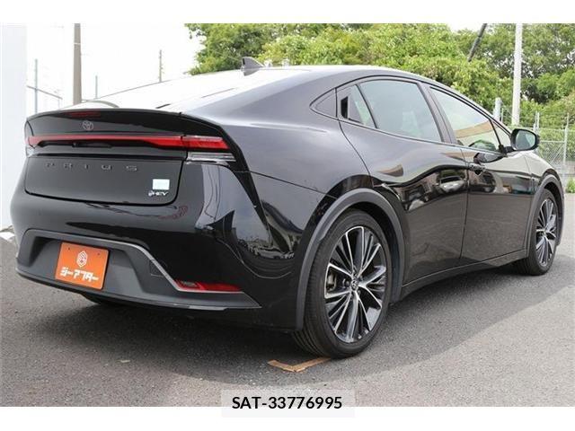 Toyota PRIUS 2023-02 7223799-19