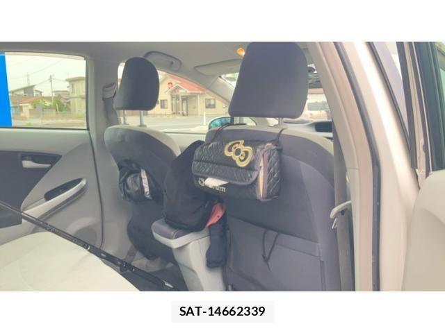 Toyota PRIUS 2011-07 7223639-25