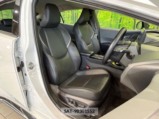 Toyota PRIUS 2024-02 7223839-7