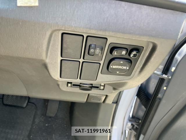 Toyota PRIUS 2009-08 7223613-12