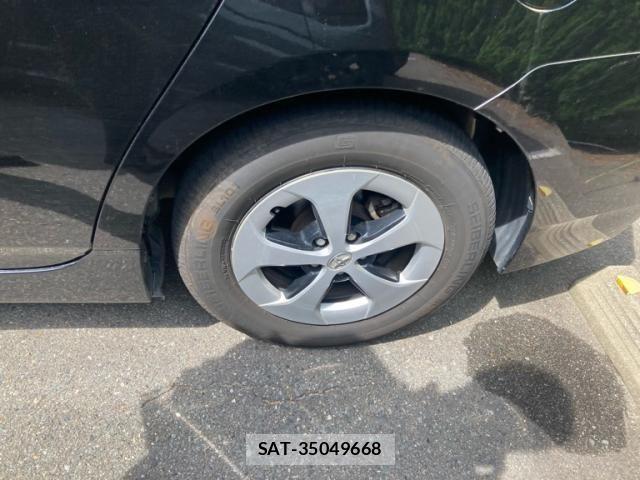 Toyota PRIUS 2015-02 7223683-5