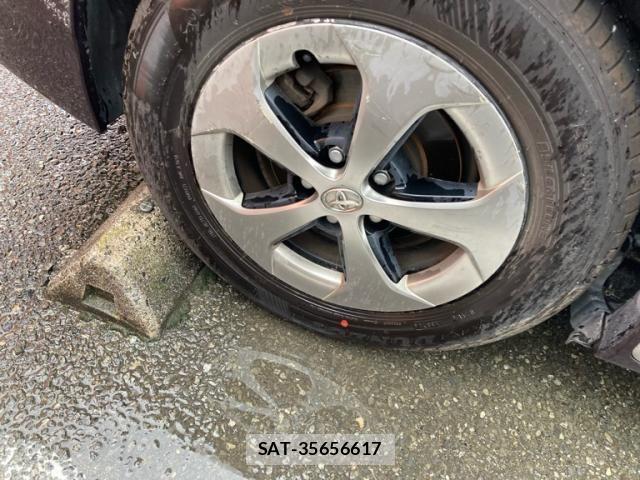Toyota PRIUS 2013-03 7250110-4