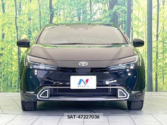 Toyota PRIUS 2023-03 7250659-13