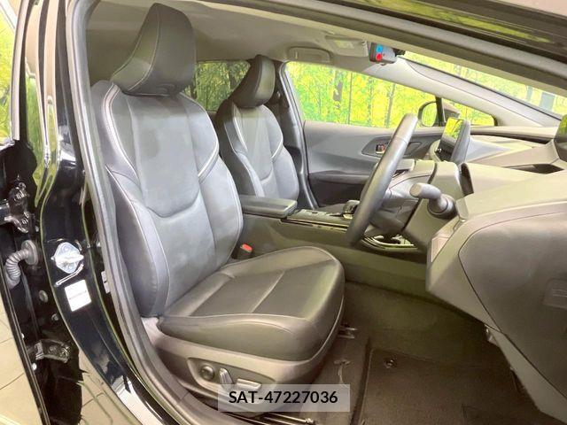 Toyota PRIUS 2023-03 7250659-7