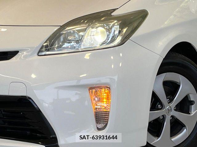 Toyota PRIUS 2013-01 7251959-11