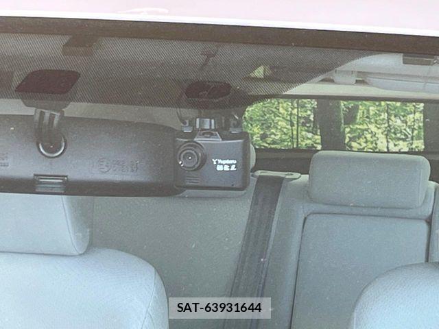 Toyota PRIUS 2013-01 7251959-6