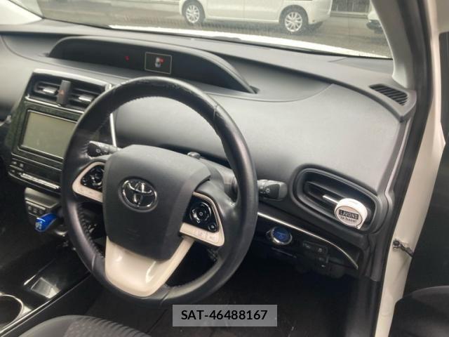 Toyota PRIUS 2018-09 7251944-13