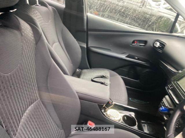 Toyota PRIUS 2018-09 7251944-14