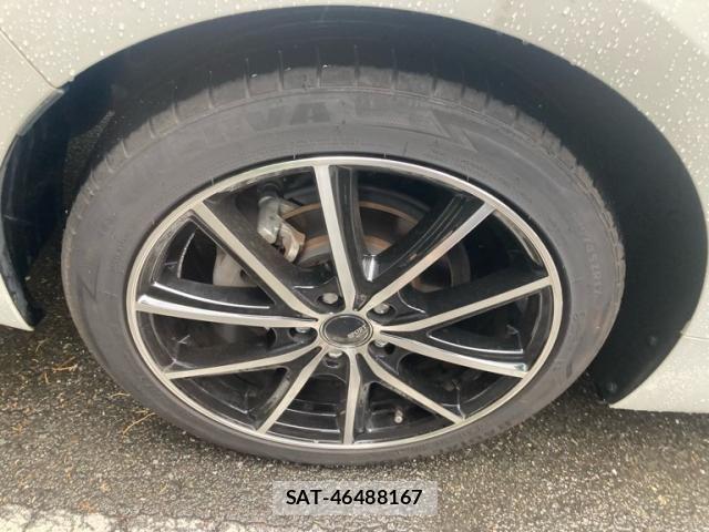 Toyota PRIUS 2018-09 7251944-4
