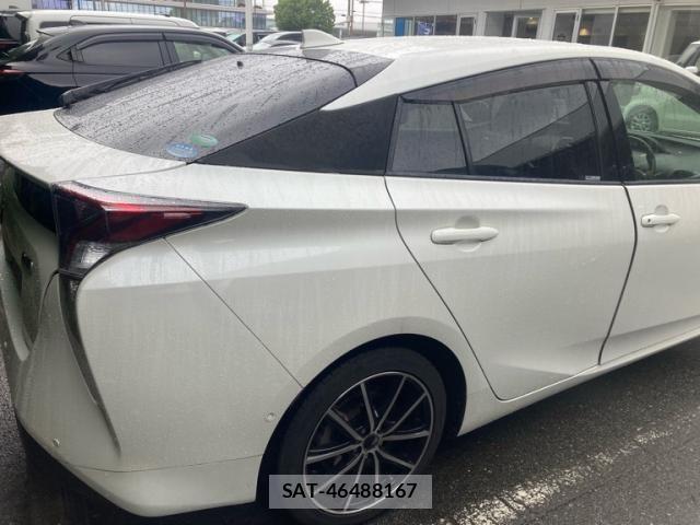 Toyota PRIUS 2018-09 7251944-8