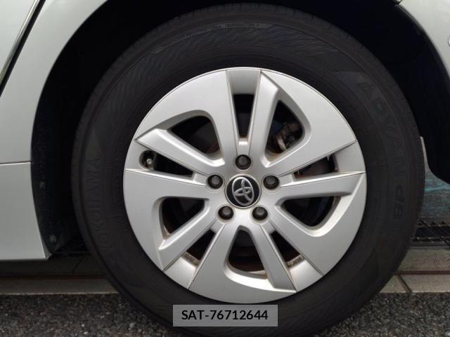 Toyota PRIUS 2018-11 7250703-11