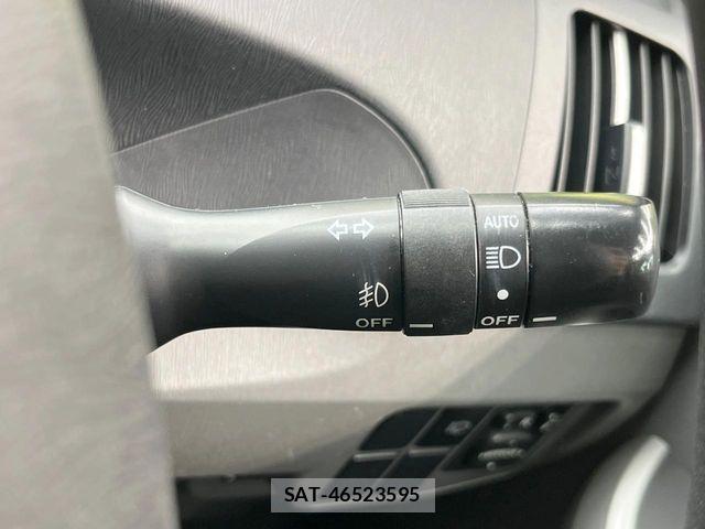 Toyota PRIUS 2011-12 7250685-5
