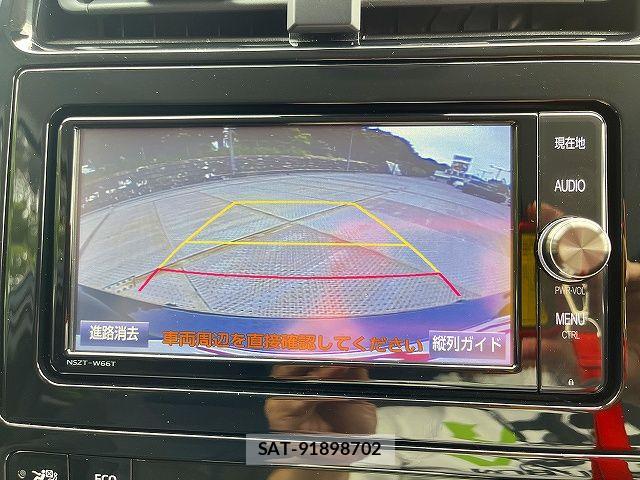 Toyota PRIUS 2017-02 7250681-5