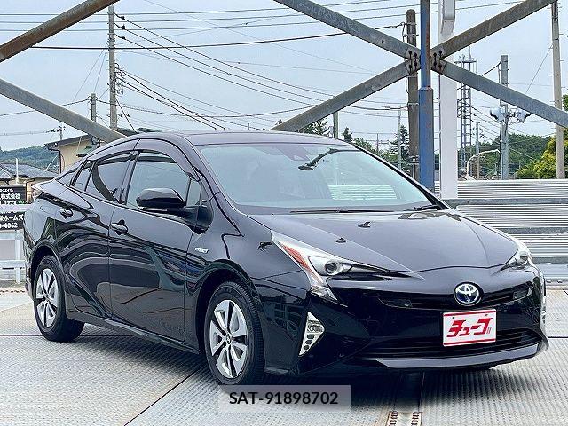 Toyota PRIUS 2017-02 7250681-6