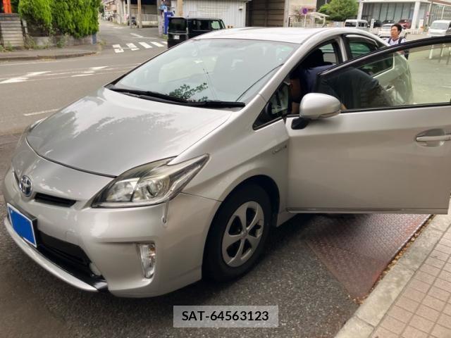 Toyota PRIUS 2015-09 7251967-0