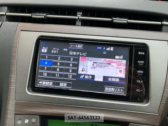 Toyota PRIUS 2015-09 7251967-20