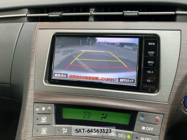 Toyota PRIUS 2015-09 7251967-22