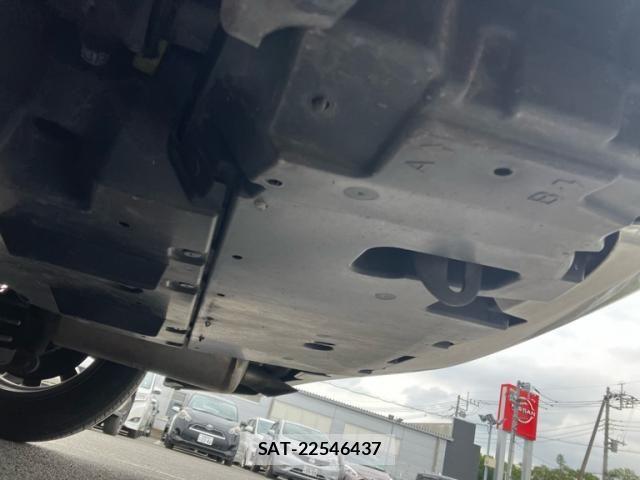 Toyota PRIUS 2012-03 7251973-10