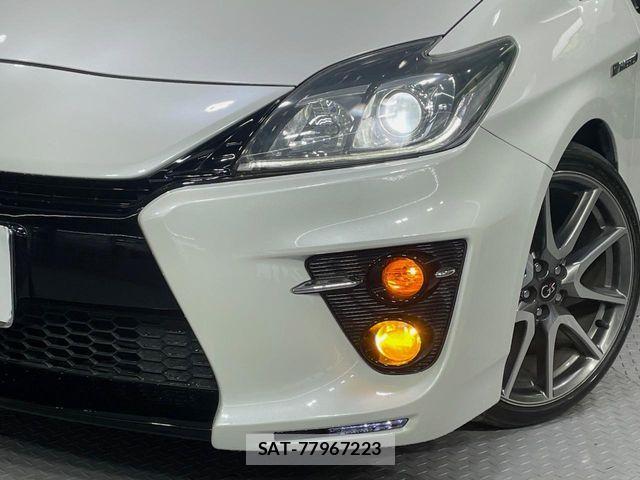 Toyota PRIUS 2013-01 7250513-11