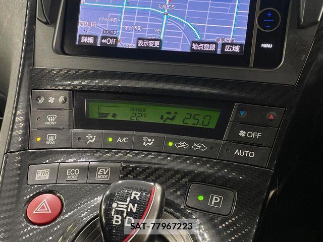 Toyota PRIUS 2013-01 7250513-6