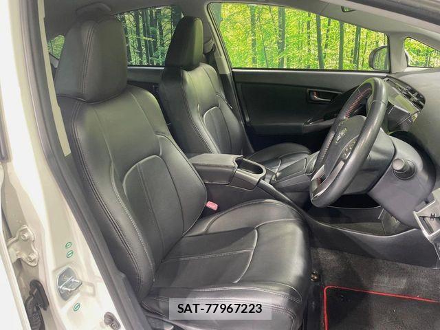 Toyota PRIUS 2013-01 7250513-7