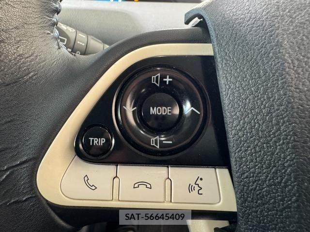 Toyota PRIUS 2016-05 7251947-13